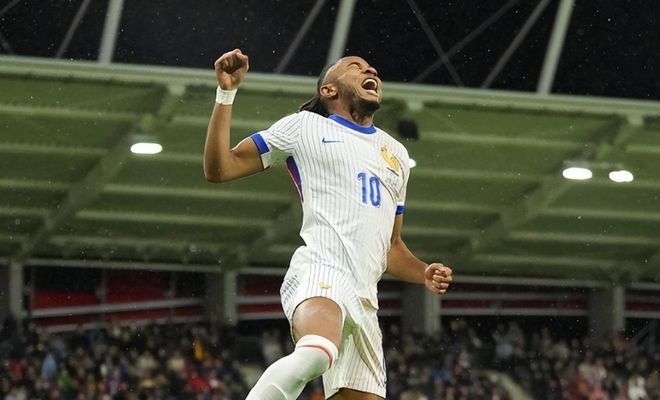 法甲今晨再迎强敌,拉齐奥完成体检,主帅态度——悬念犹存,资深球员宣示担当的简单介绍 法甲今晨再迎强敌,拉齐奥完成体检,主帅态度——悬念犹存,资深球员宣示担当的简单介绍